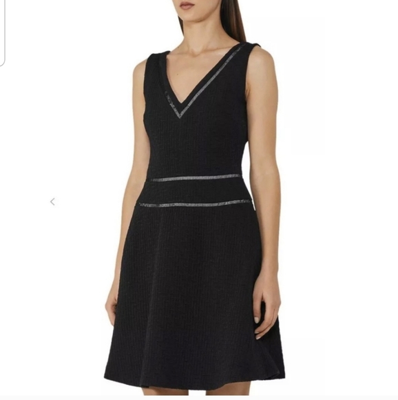 Reiss Nelly textured fit and flare dress size 6 black - Picture 2 of 12